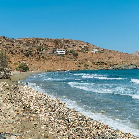 Tinos By The Sea Platiá